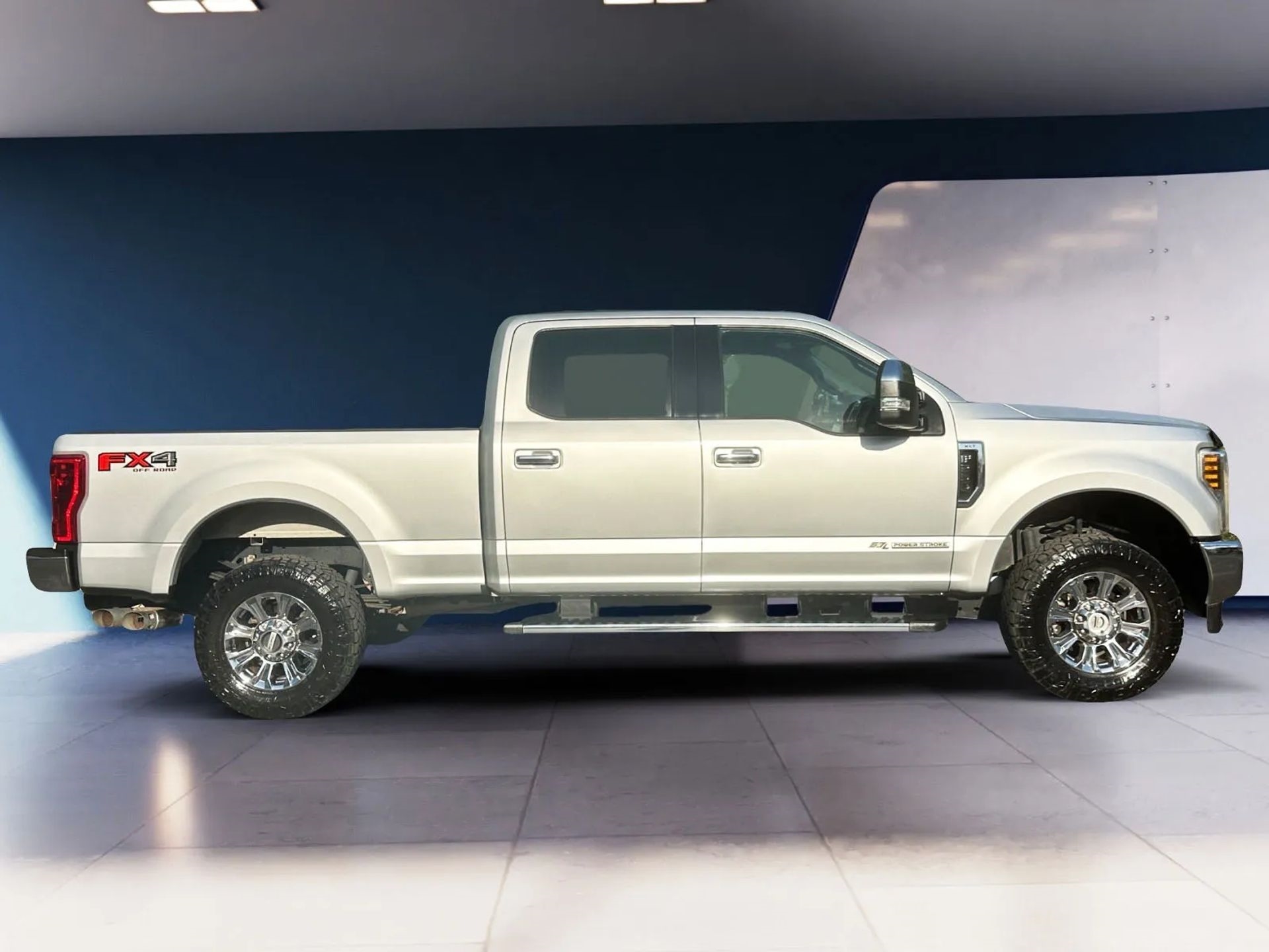 Ford Super Duty F-250 SRW King Ranch 4WD Crew Cab 8' Box 2019
