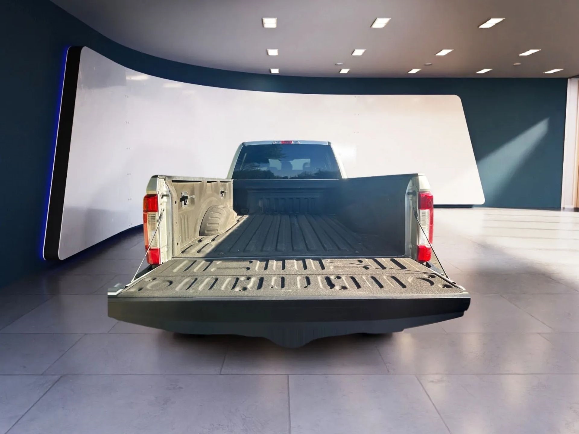 Ford Super Duty F-250 SRW King Ranch 4WD Crew Cab 8' Box 2019