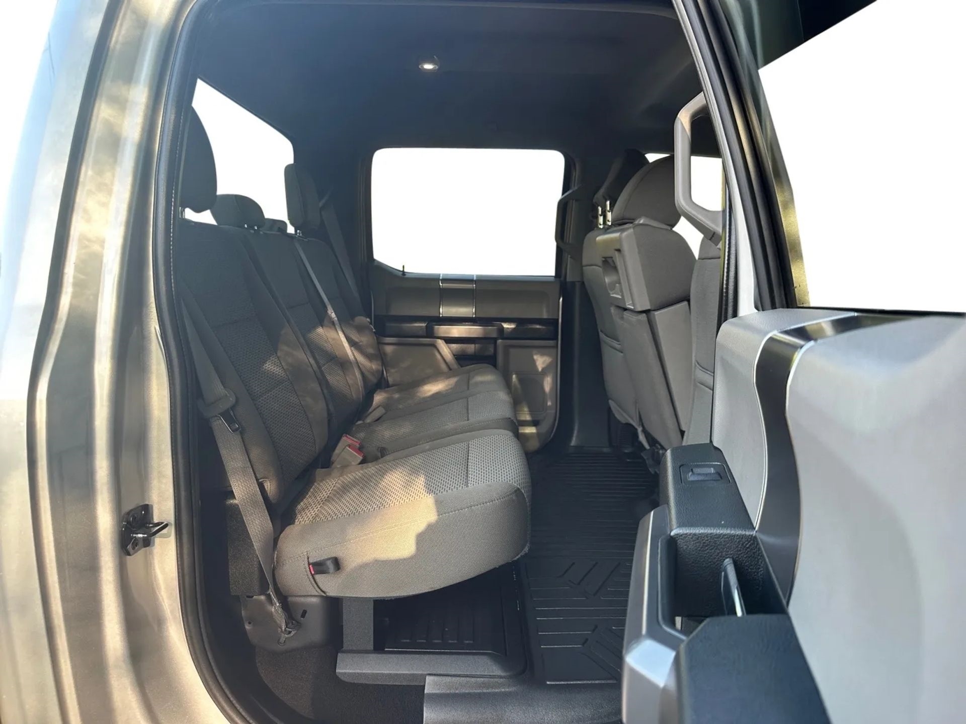 Ford Super Duty F-250 SRW King Ranch 4WD Crew Cab 8' Box 2019