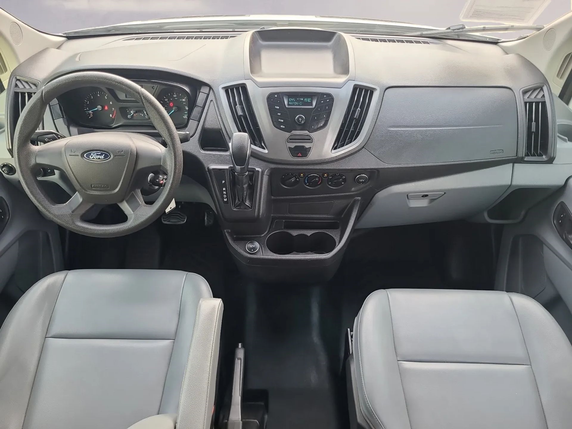 Ford Transit Passenger Wagon T-150 130" Med Roof XLT Sliding RH Dr 2018