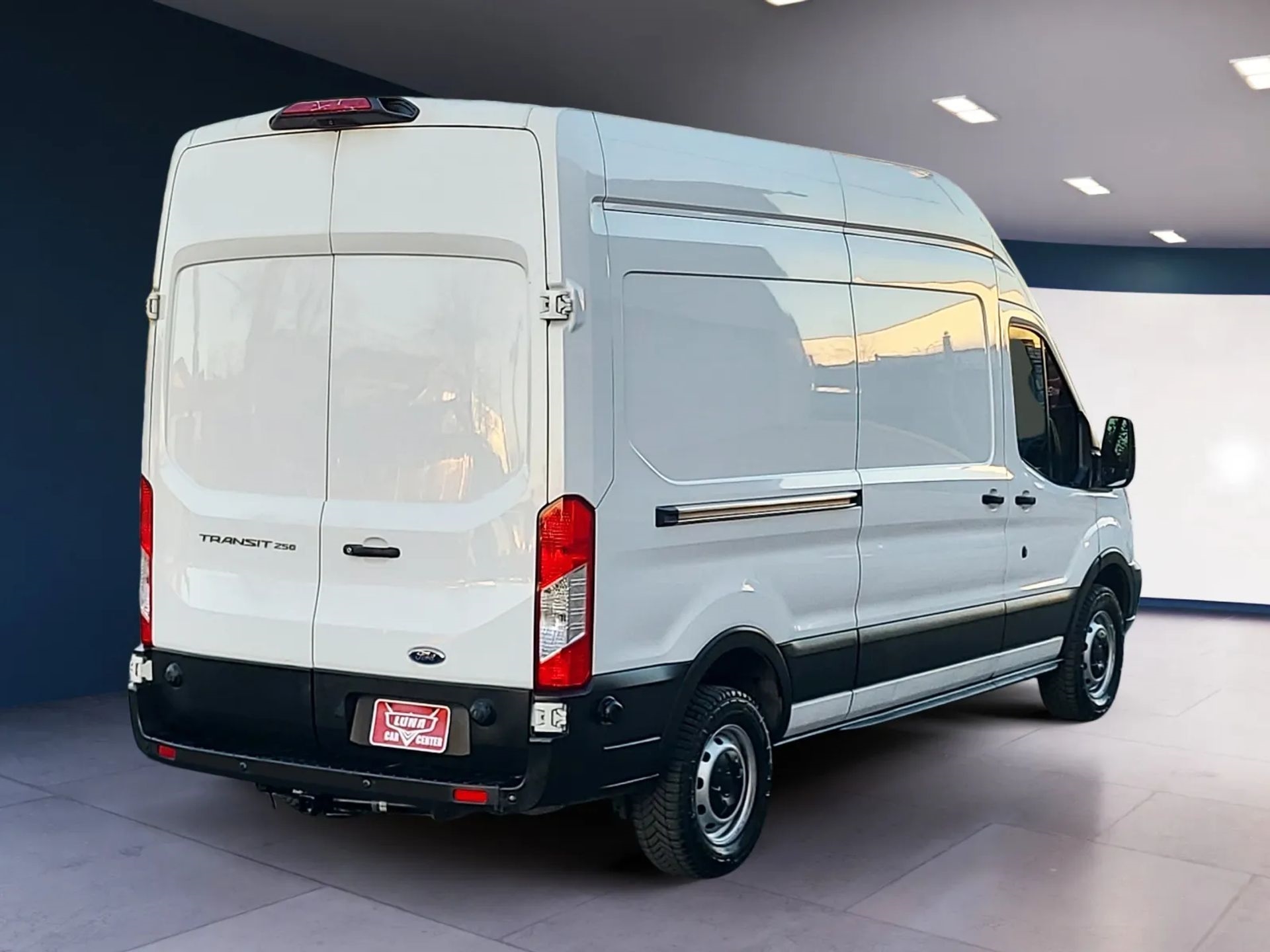 Ford Transit Van T-250 148" Hi Rf 9000 GVWR Sliding RH Dr 2019