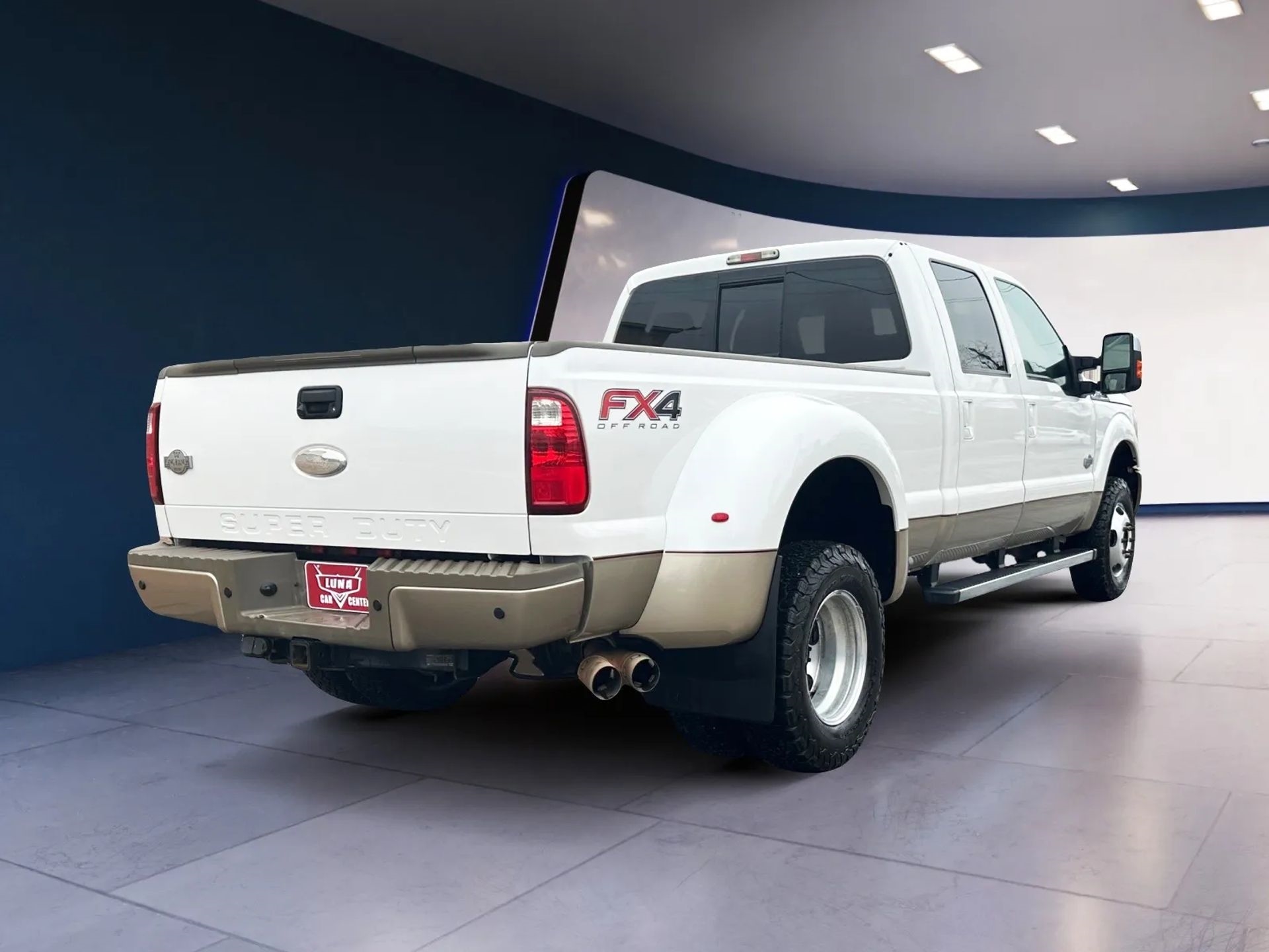 Ford Super Duty F-350 DRW 4WD Crew Cab 172" King Ranch 2012