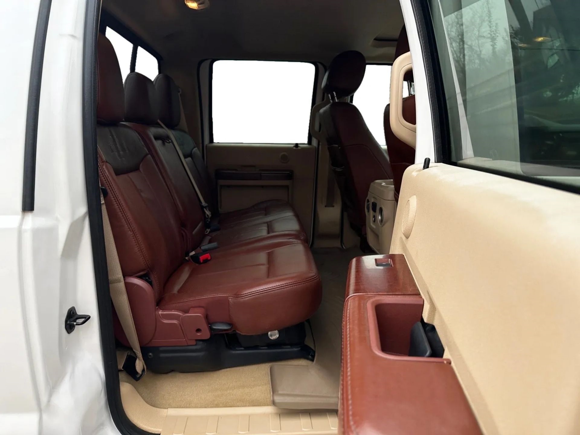 Ford Super Duty F-350 DRW 4WD Crew Cab 172" King Ranch 2012