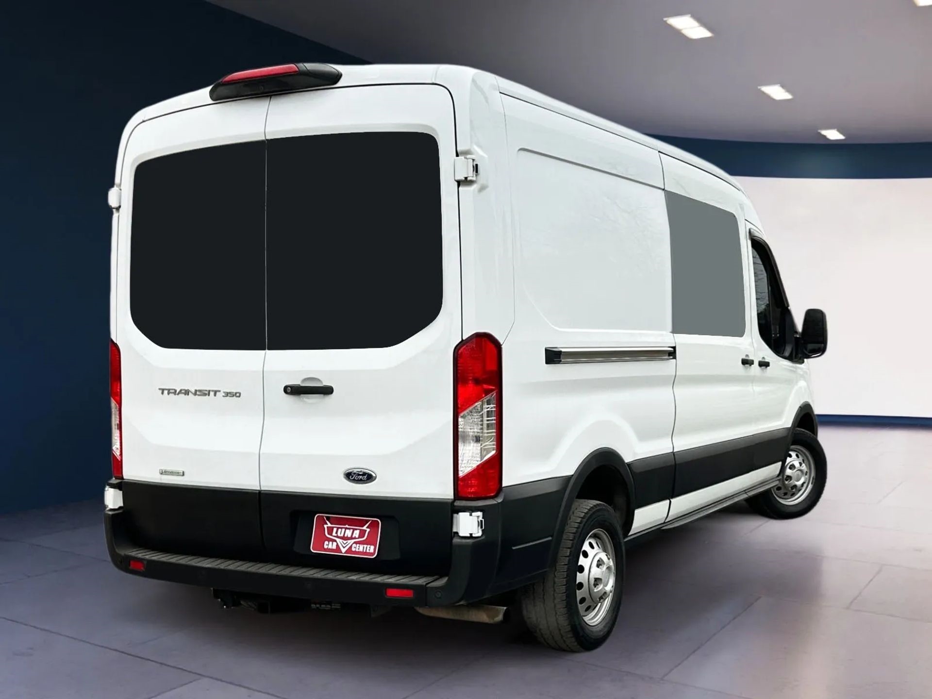 Ford Transit Cargo Van T-350 130" Med Rf 9500 GVWR RWD 2021