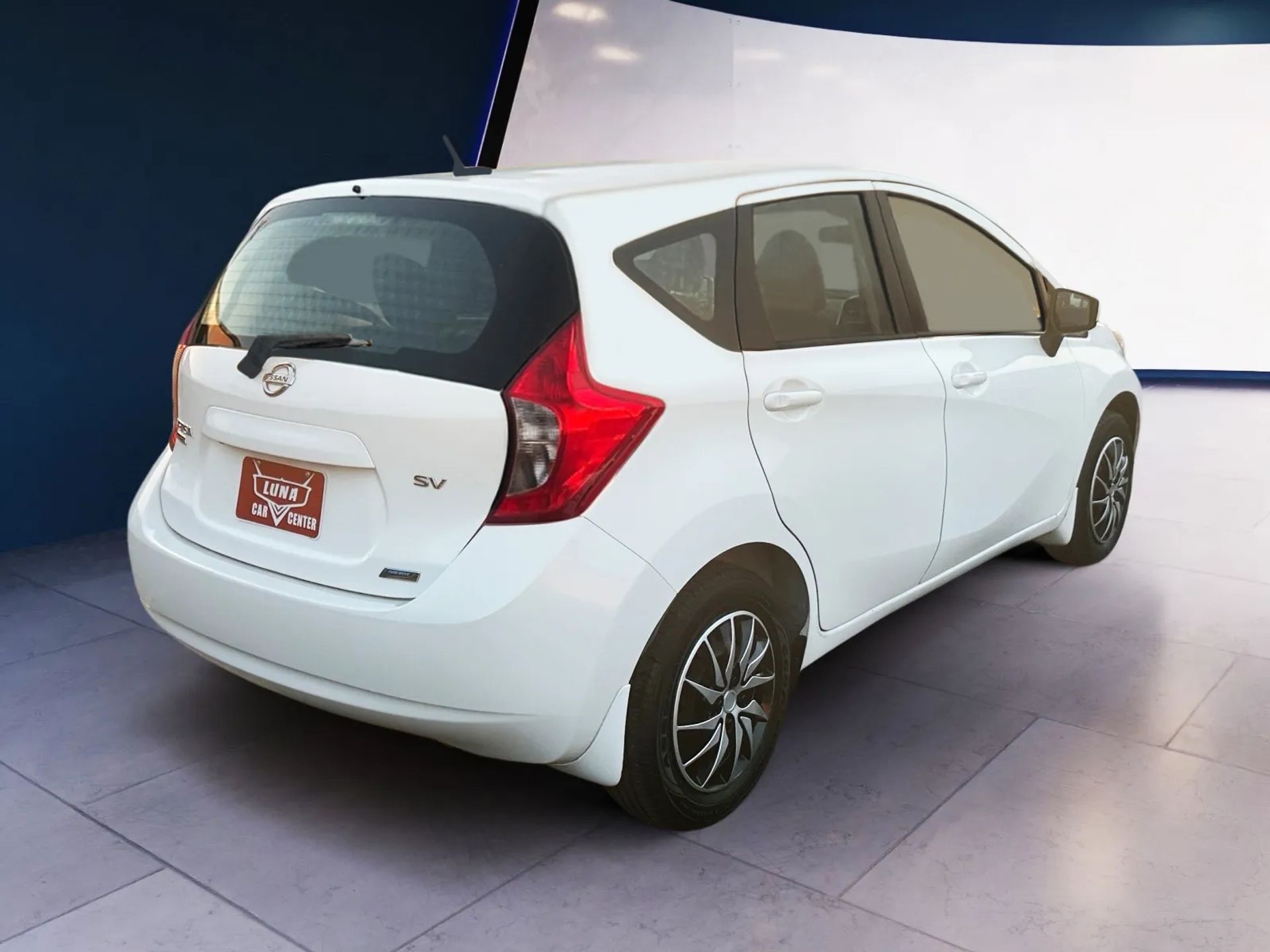 Nissan Versa Note 5dr HB CVT 1.6 SV 2016