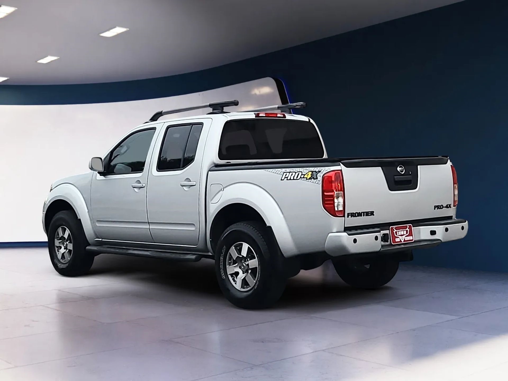 Nissan Frontier 4WD Crew Cab SWB Auto PRO-4X 2013