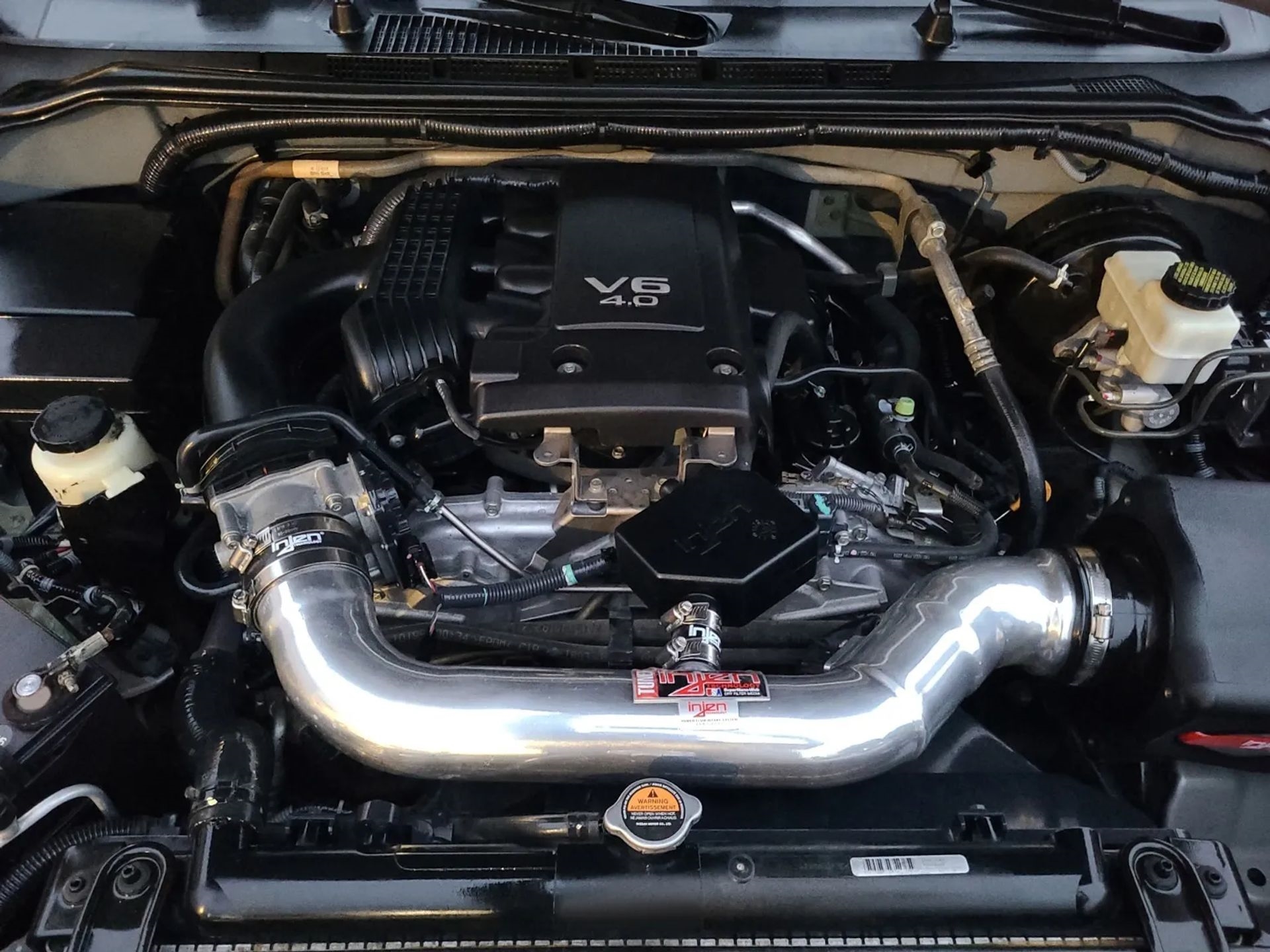 Nissan Frontier 4WD Crew Cab SWB Auto PRO-4X 2013