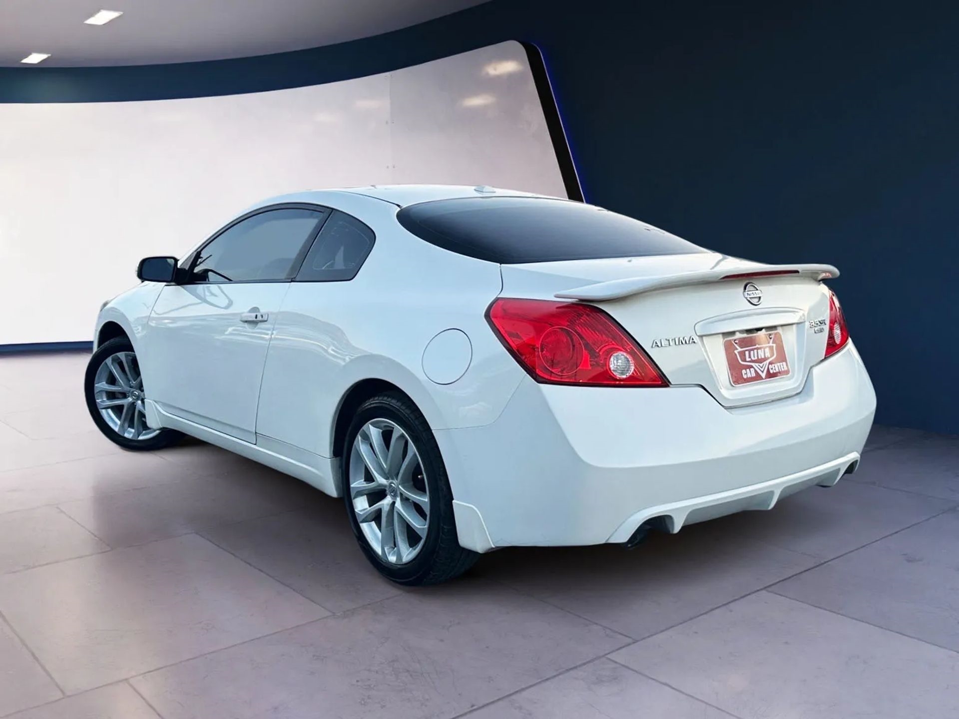 Nissan Altima 2dr Cpe V6 CVT 3.5 SR 2012