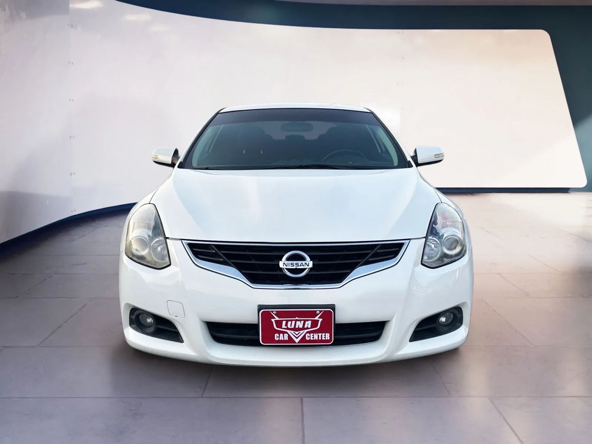 Nissan Altima 2dr Cpe V6 CVT 3.5 SR 2012
