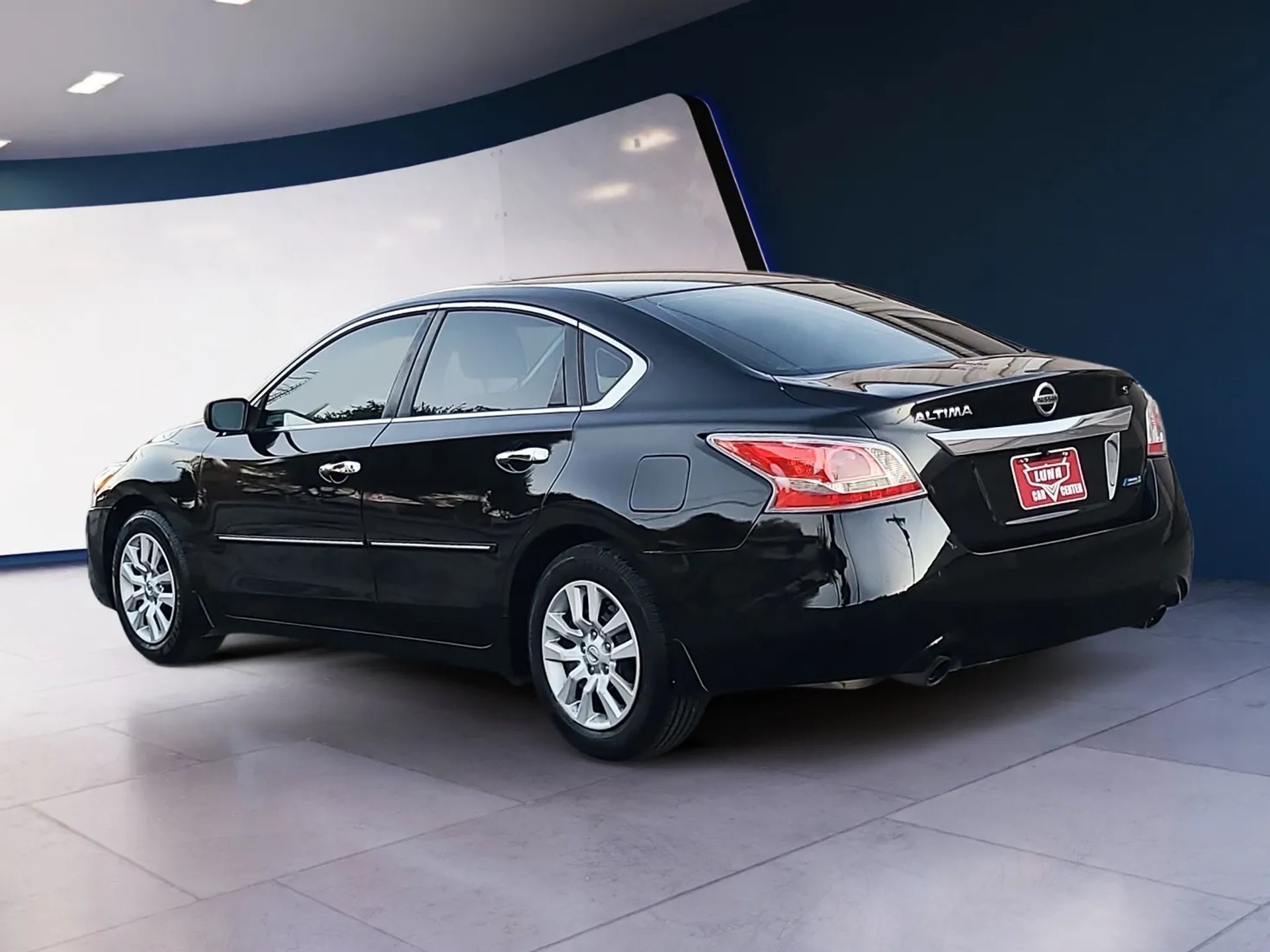 Nissan Altima 4dr Sdn I4 2.5 S 2014