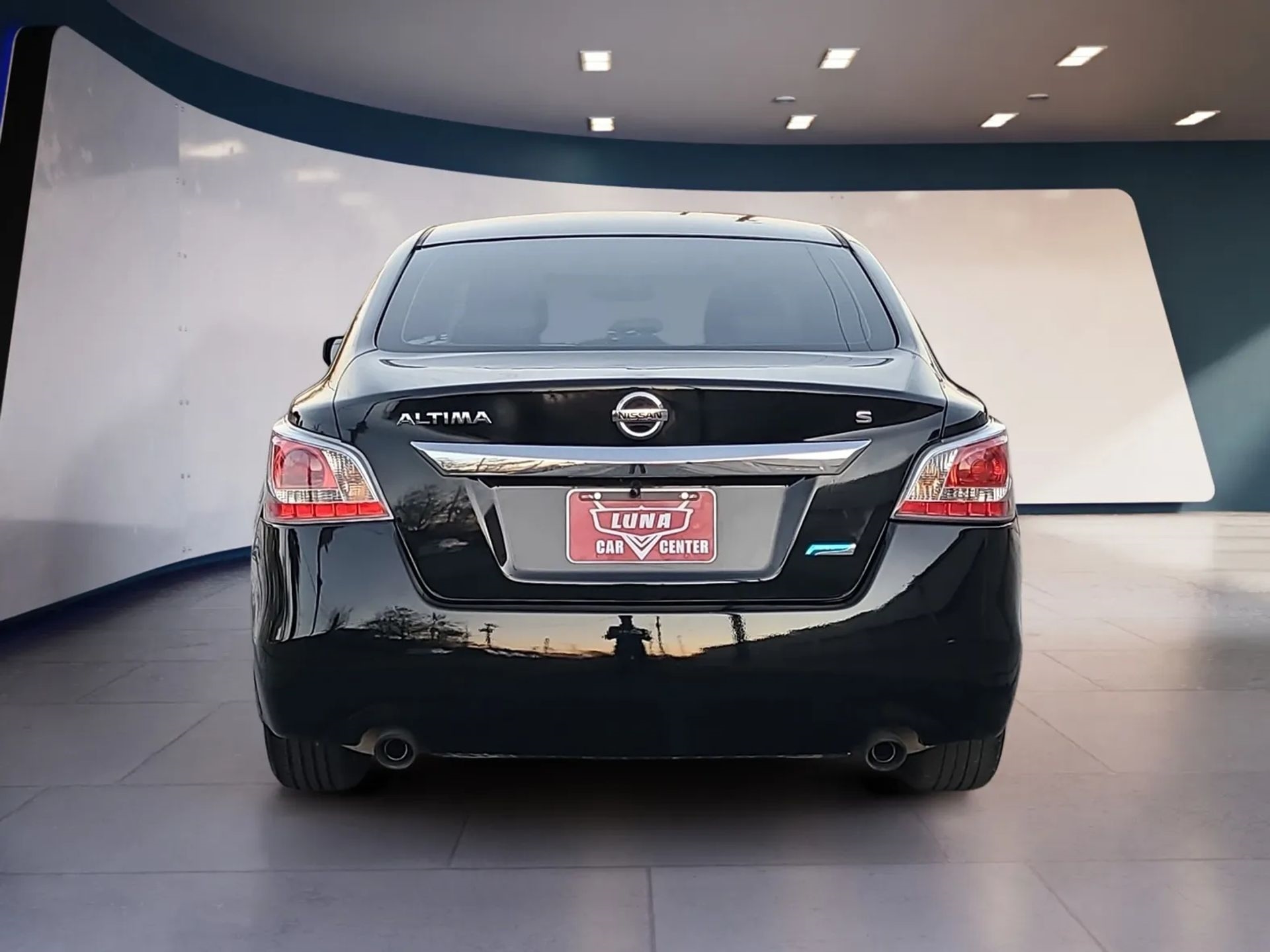 Nissan Altima 4dr Sdn I4 2.5 S 2014