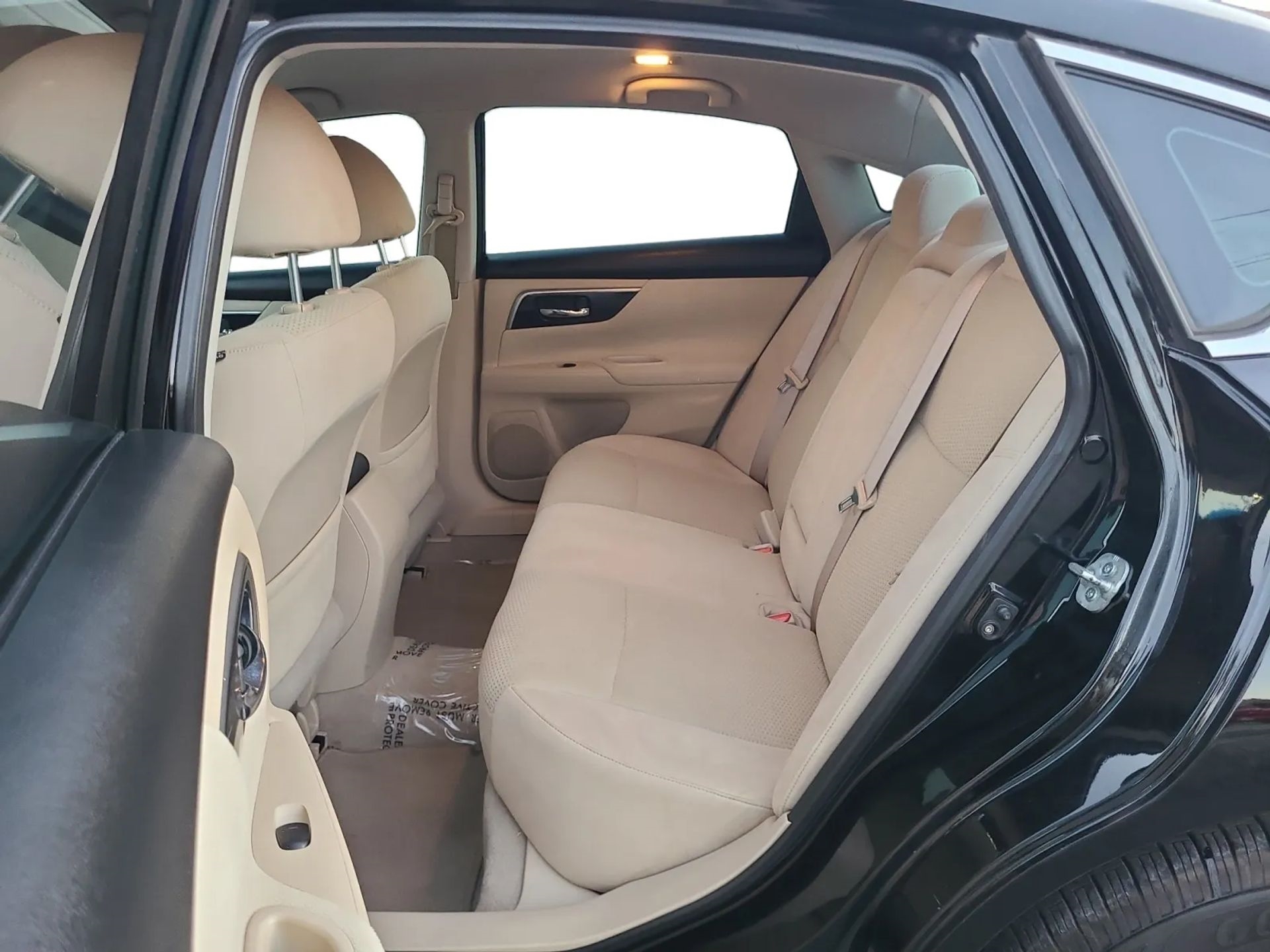 Nissan Altima 4dr Sdn I4 2.5 S 2014