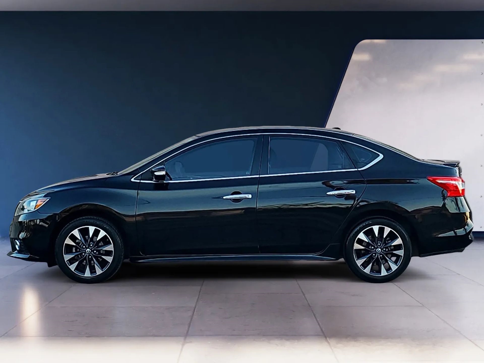 Nissan Sentra 4dr Sdn I4 CVT SR 2016