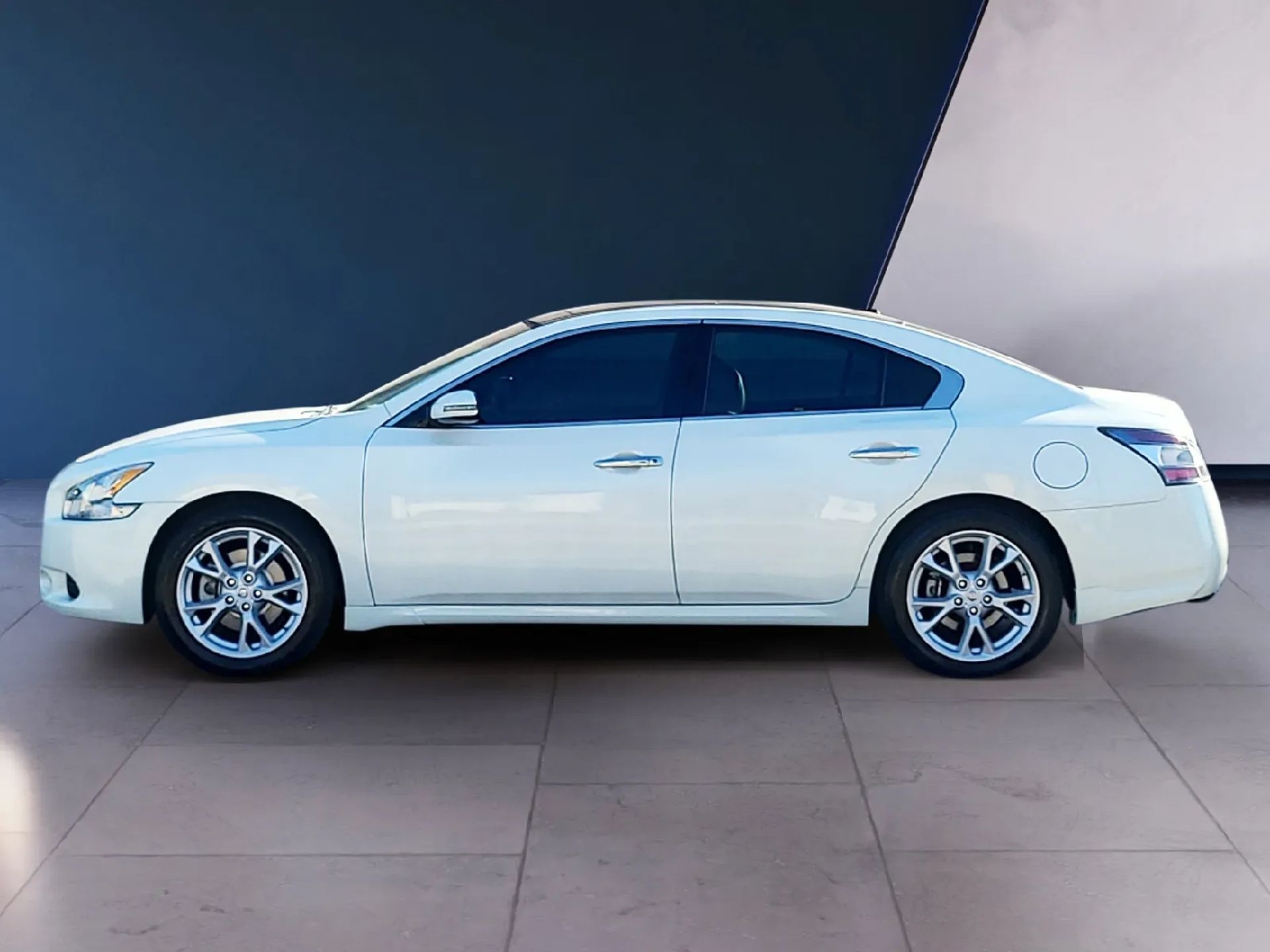 Nissan Maxima 4dr Sdn 3.5 SV w/Premium Pkg 2014