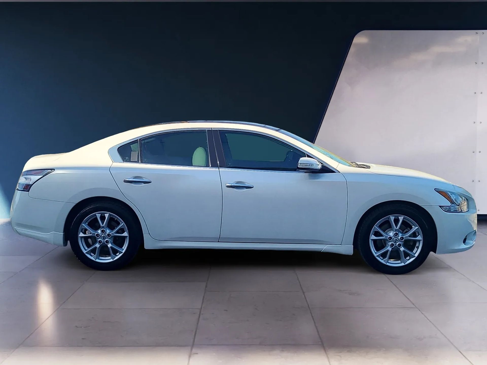 Nissan Maxima 4dr Sdn 3.5 SV w/Premium Pkg 2014