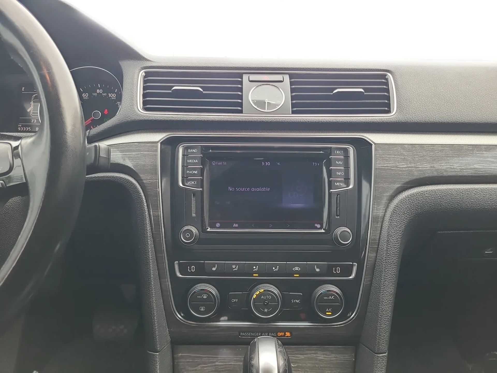 Volkswagen Passat 4dr Sdn 1.8T Auto SE 2016