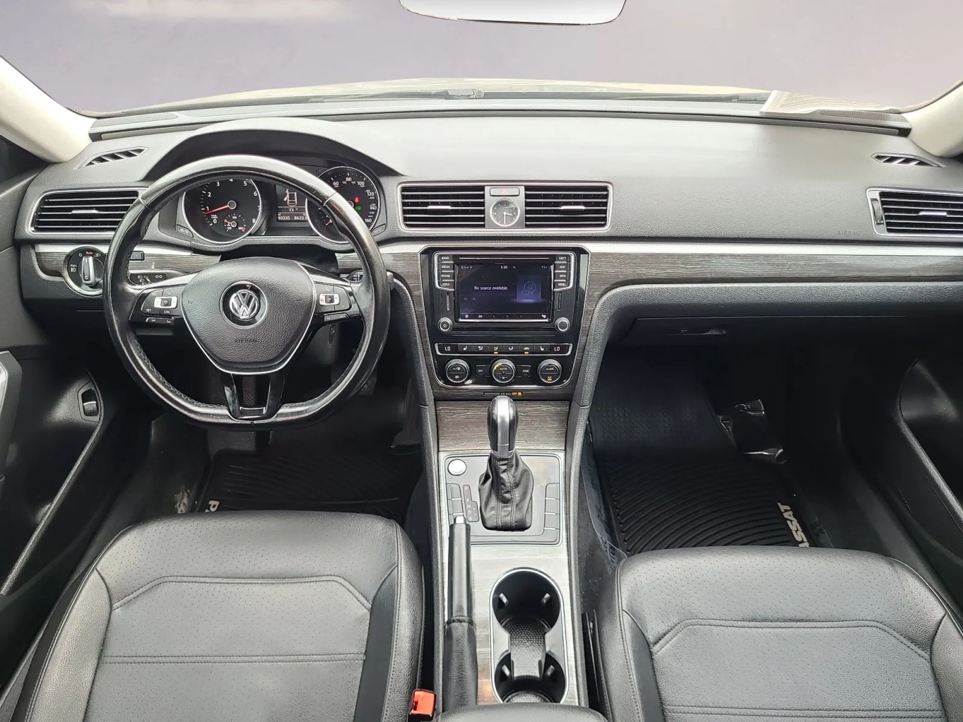 Volkswagen Passat 4dr Sdn 1.8T Auto SE 2016