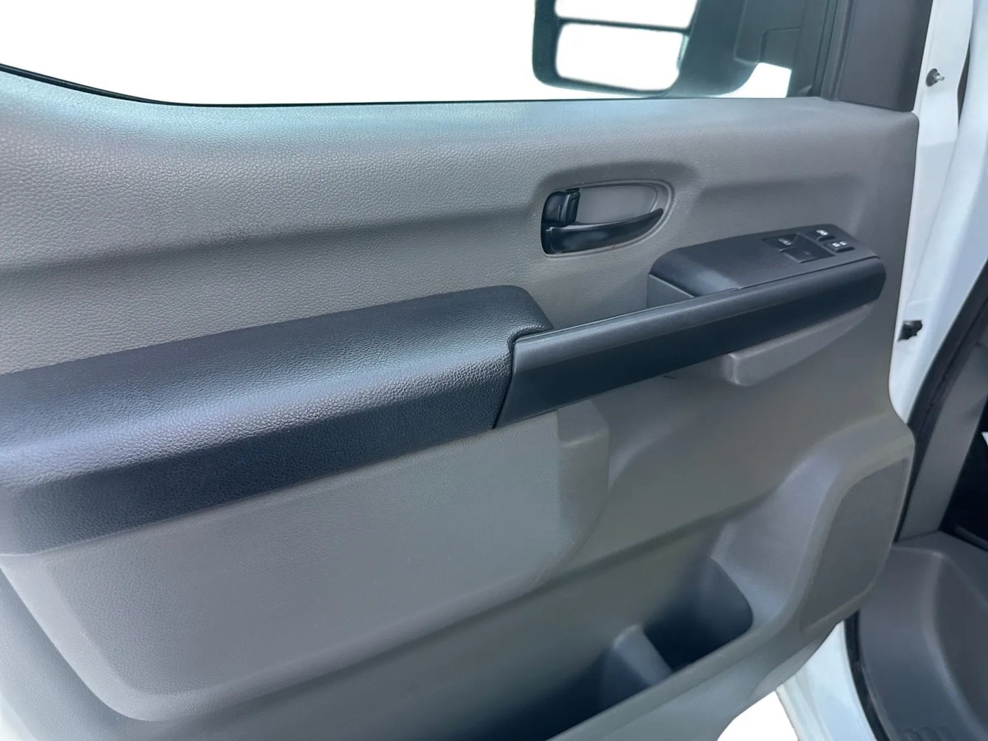 Nissan NV Cargo NV2500 HD Standard Roof V6 S 2020