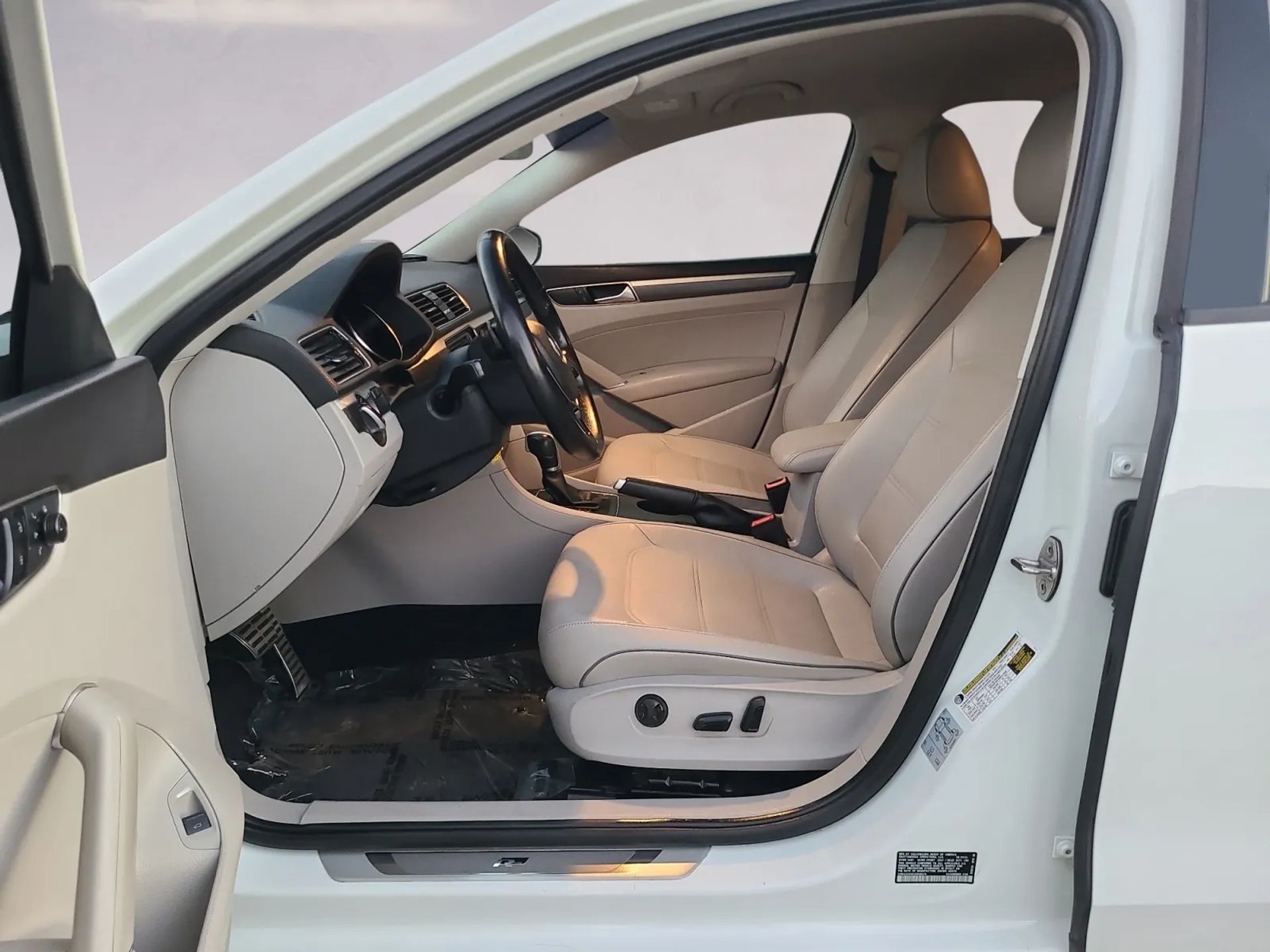 Volkswagen Passat 2.0T S Auto 2018