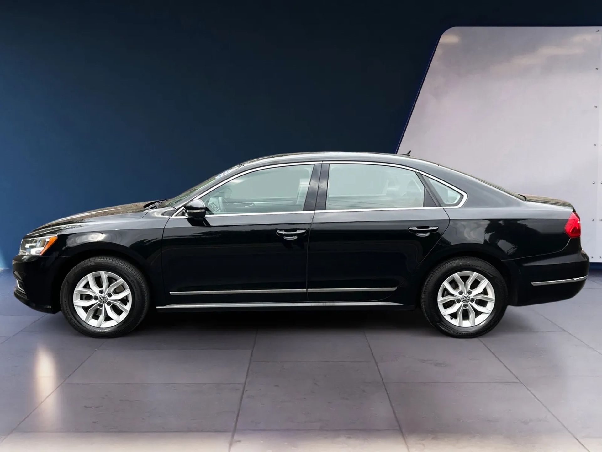Volkswagen Passat 4dr Sdn 1.8T Auto S PZEV 2016
