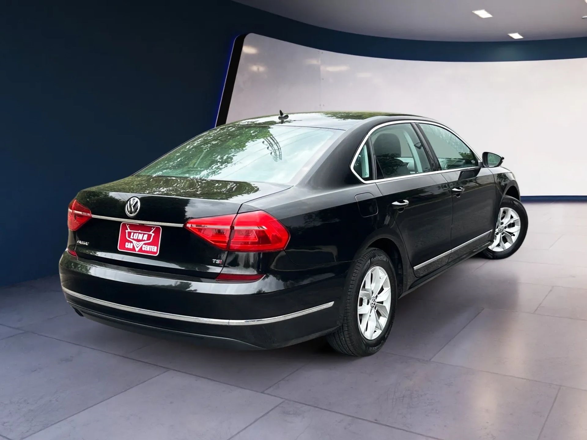 Volkswagen Passat 4dr Sdn 1.8T Auto S PZEV 2016