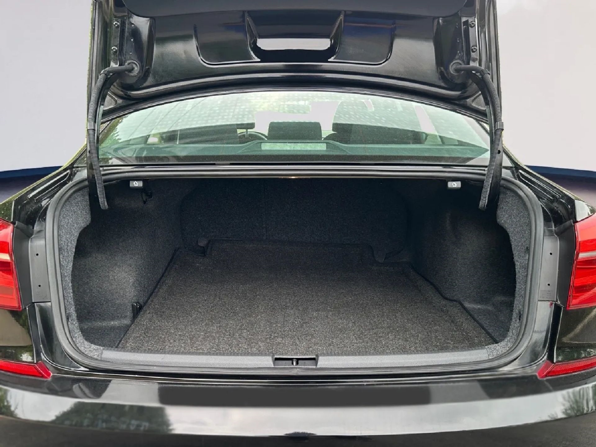 Volkswagen Passat 4dr Sdn 1.8T Auto S PZEV 2016
