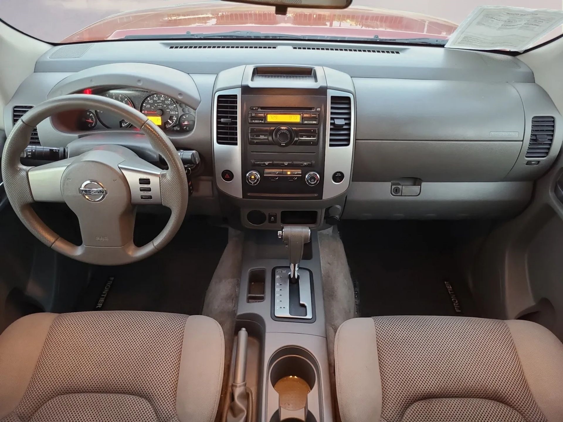 Nissan Frontier 2WD Crew Cab SWB Auto SV 2012