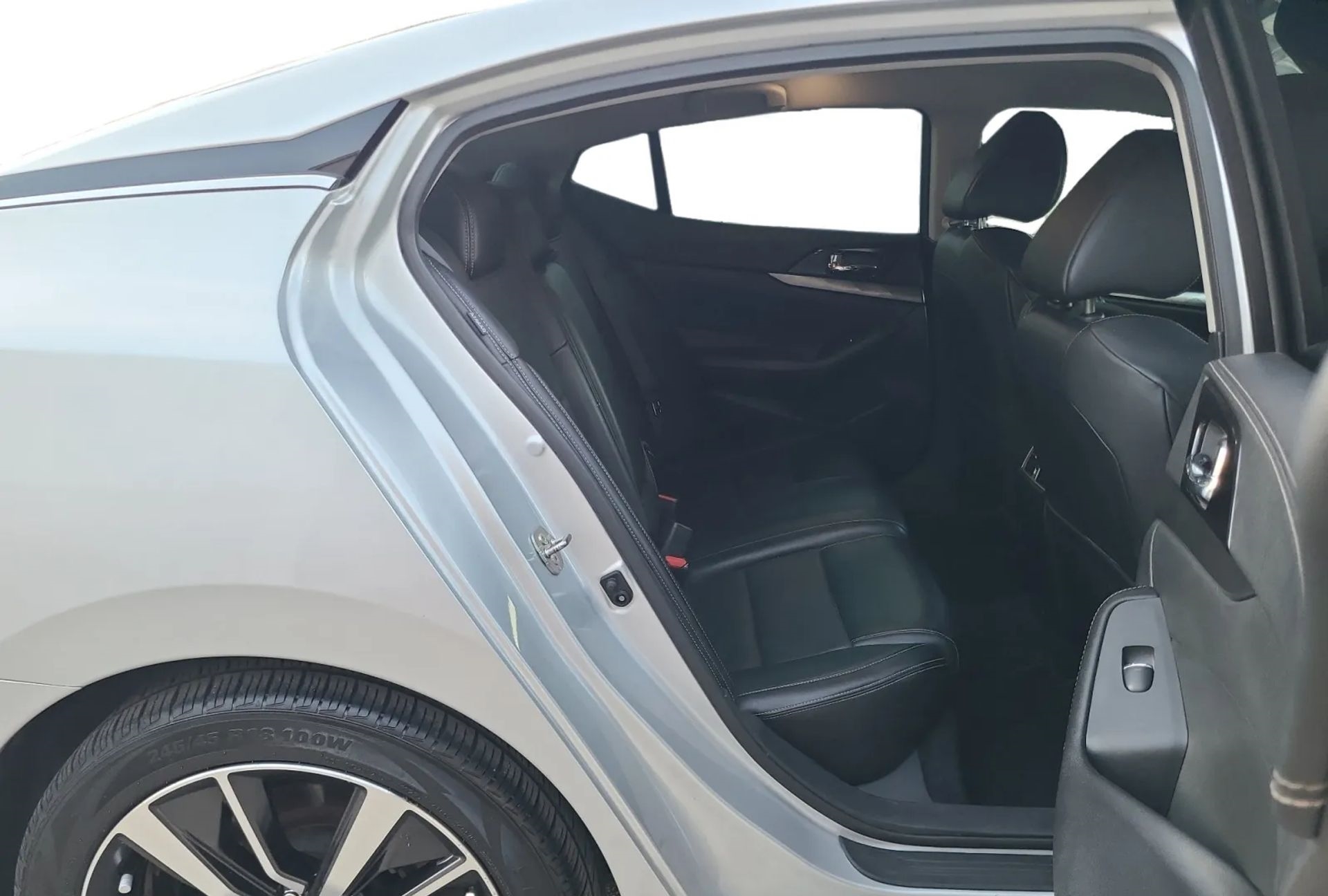 Nissan Maxima SV 3.5L 2019