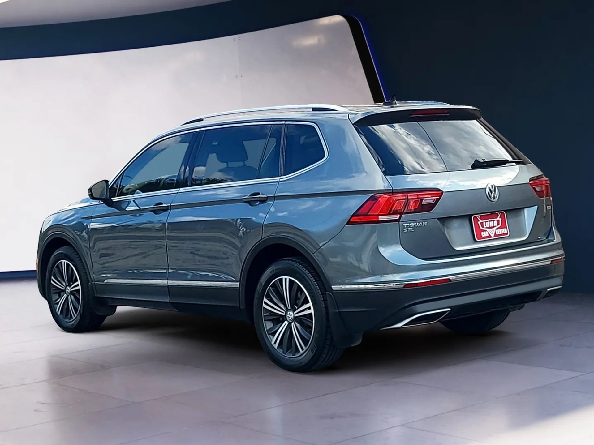 Volkswagen Tiguan 2.0T SEL FWD 2018