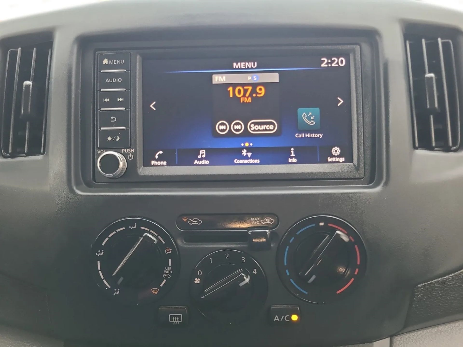 Nissan NV200 Compact Cargo I4 SV 2021