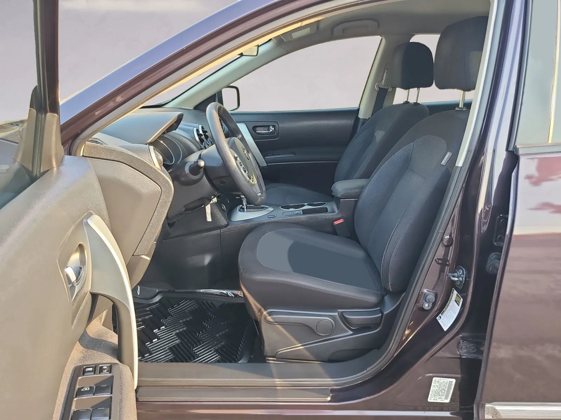 Nissan Rogue Select FWD 4dr S 2015