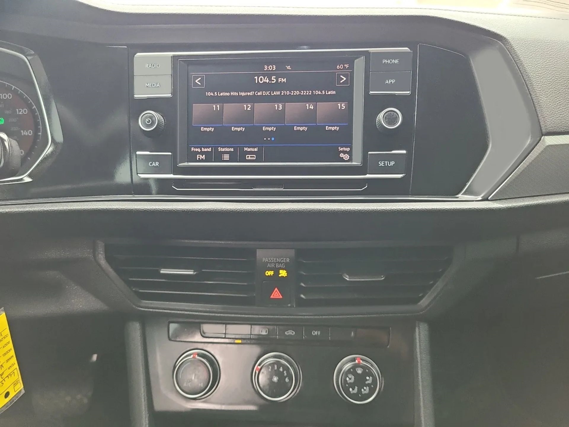 Volkswagen Jetta R-Line Auto w/SULEV 2019