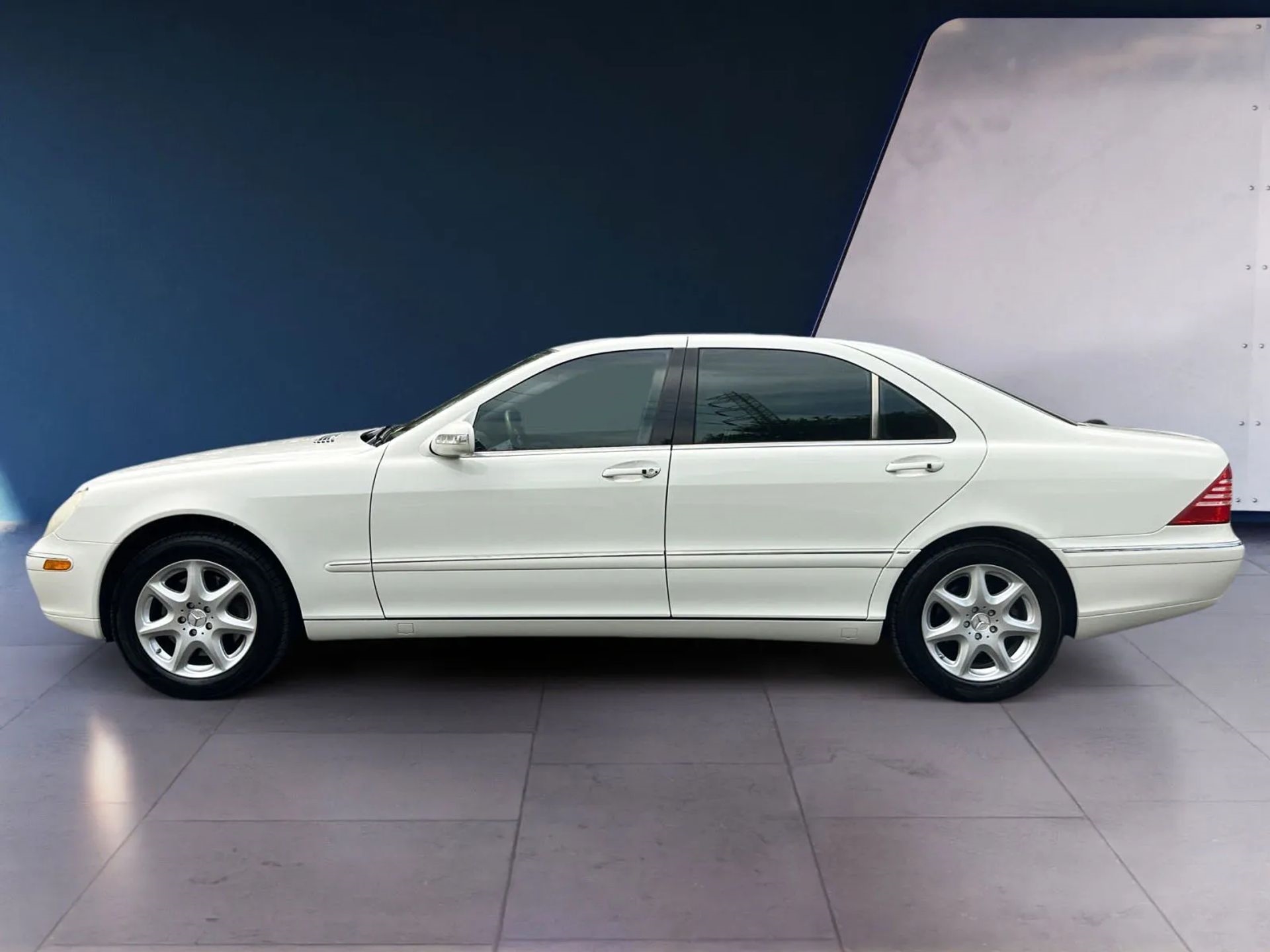 Mercedes-Benz S-Class 4dr Sdn 5.0L 4MATIC 2006