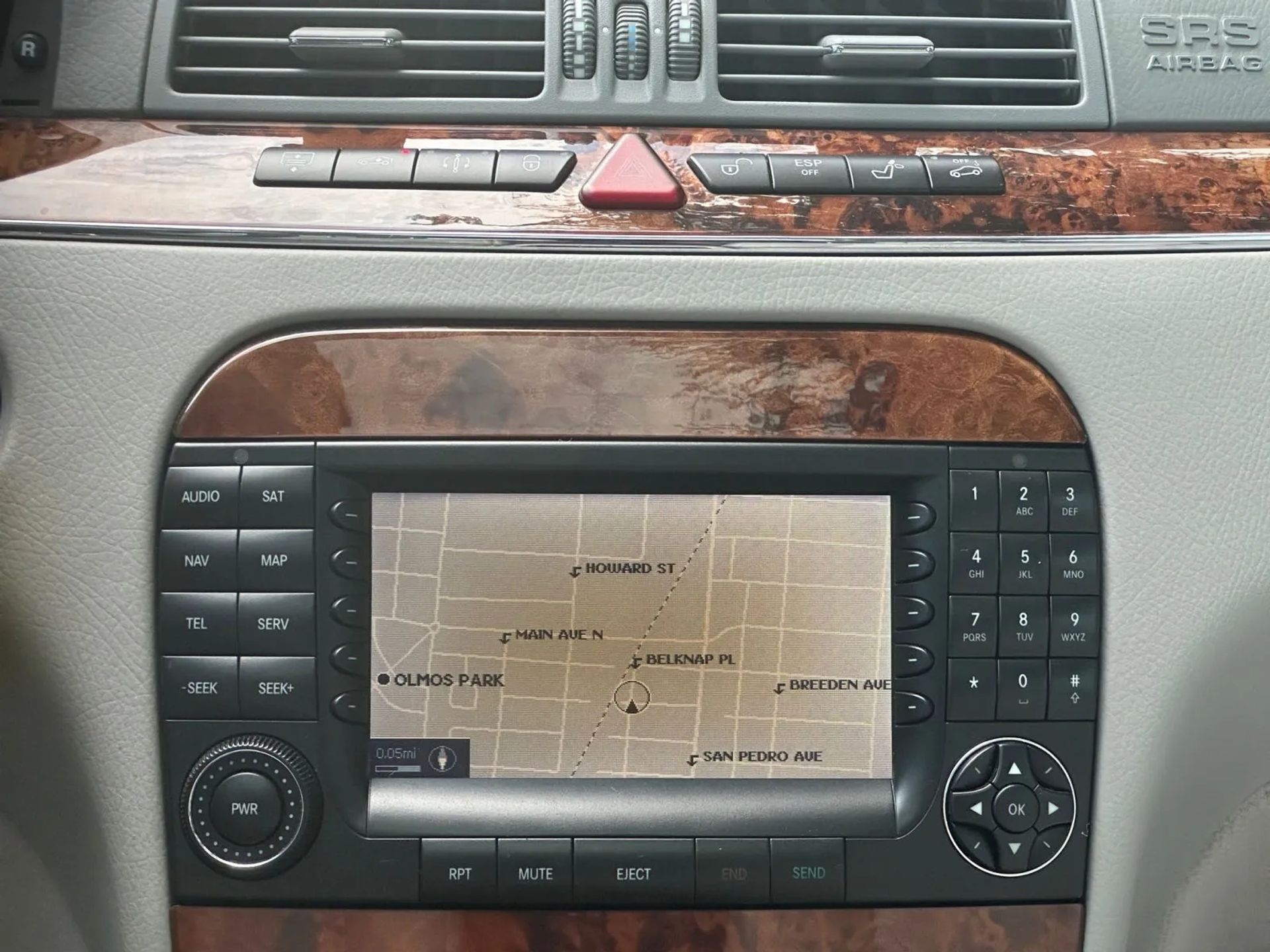 Mercedes-Benz S-Class 4dr Sdn 5.0L 4MATIC 2006