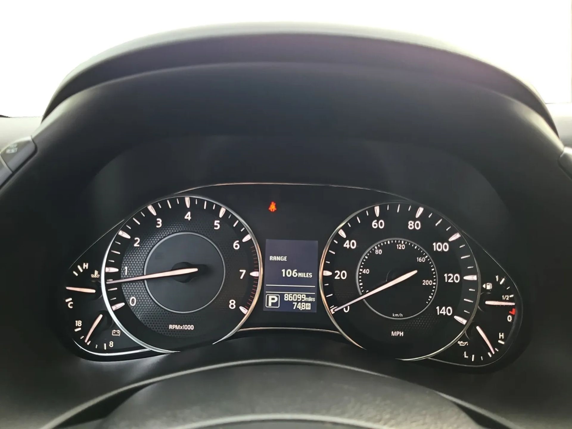 Nissan Armada 4x2 Platinum 2018
