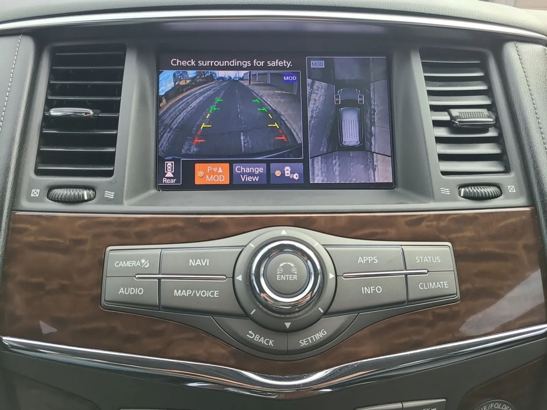 Nissan Armada 4x2 Platinum 2018