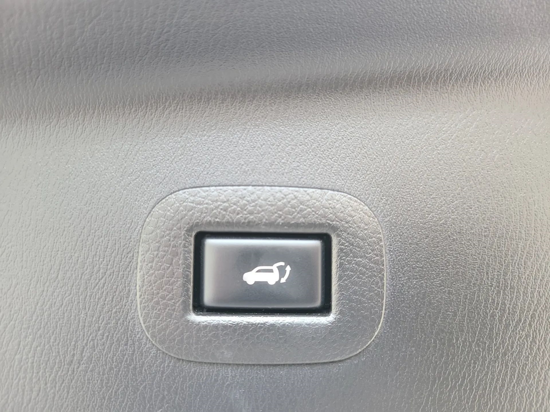 Nissan Armada 4x2 Platinum 2018