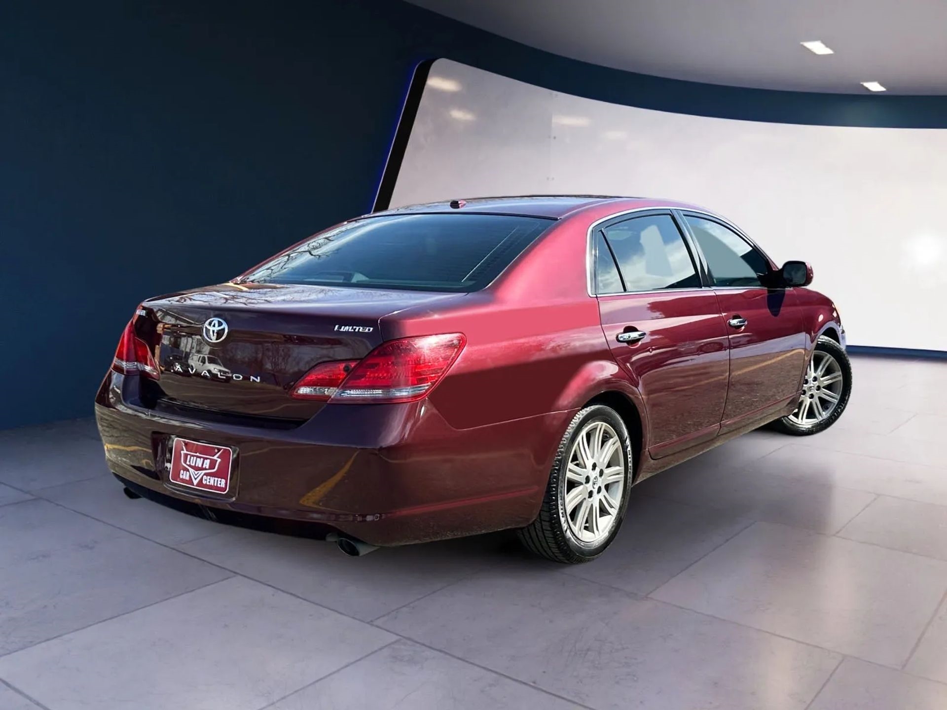 Toyota Avalon 4dr Sdn Limited (Natl) 2009