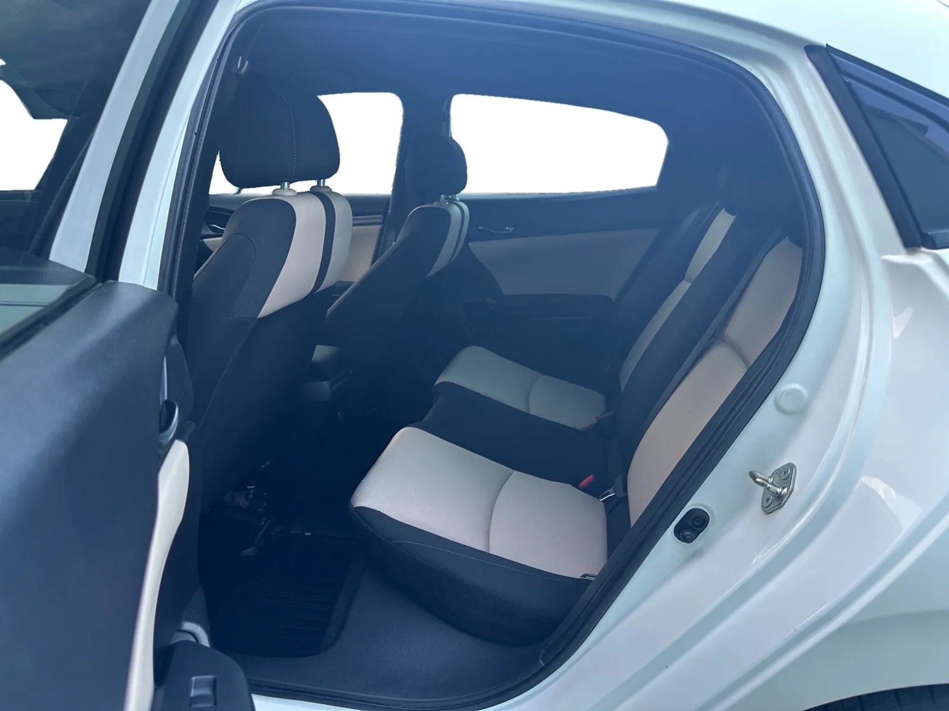 Honda Civic Hatchback Sport CVT 2018