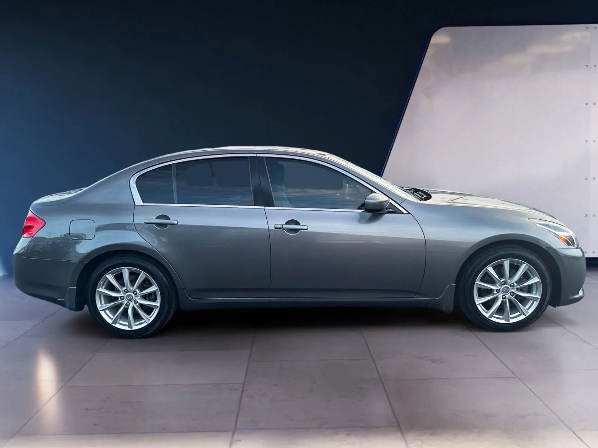 Infiniti G37 Sedan 4dr x AWD 2013