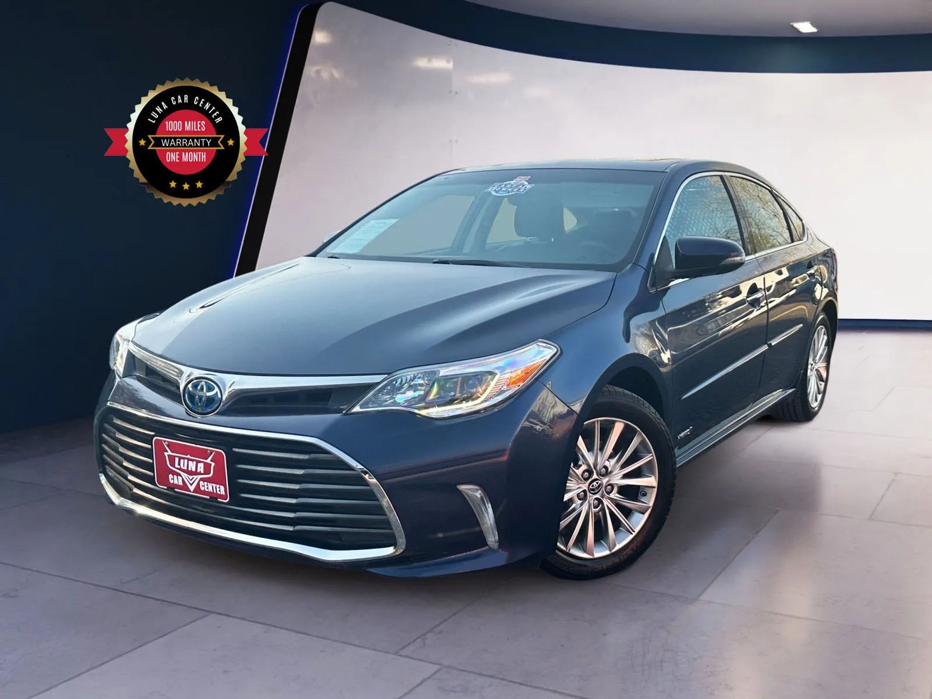 Toyota Avalon Hybrid 4dr Sdn XLE Premium (Natl) 2016