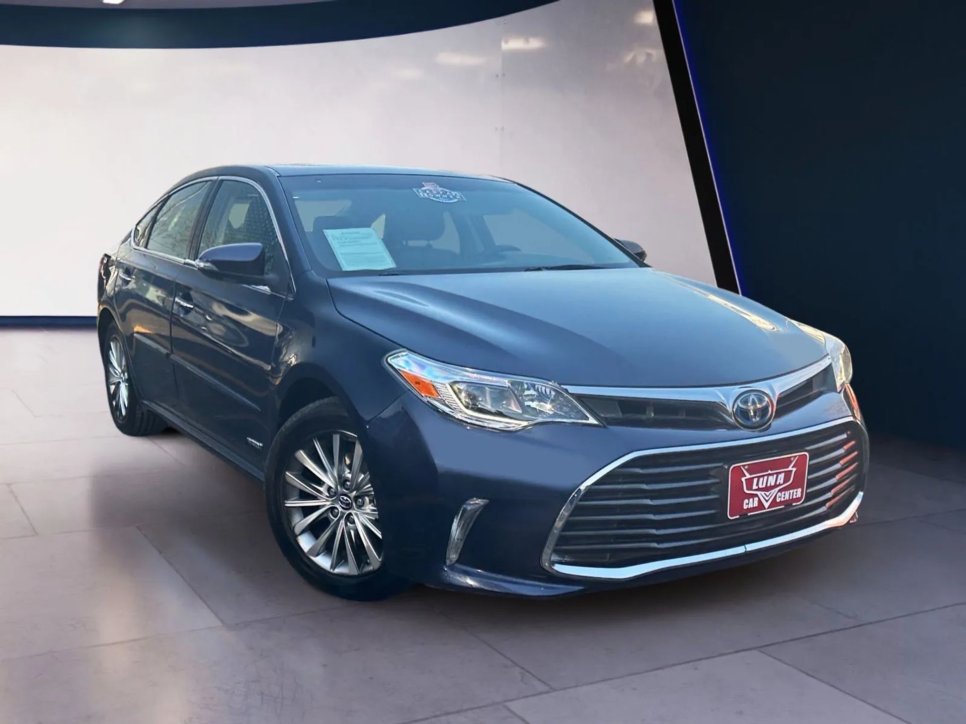 Toyota Avalon Hybrid 4dr Sdn XLE Premium (Natl) 2016