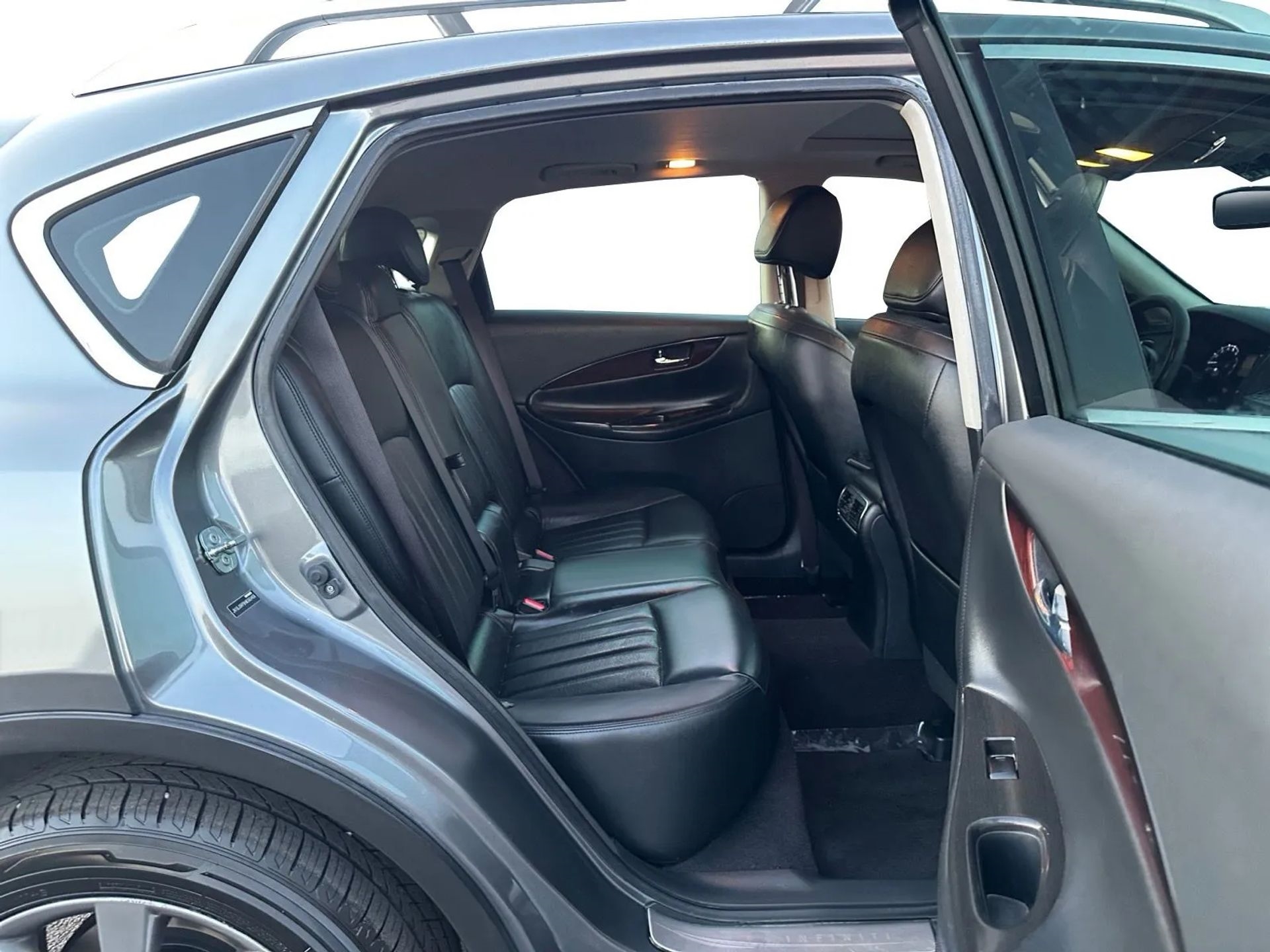 Infiniti QX50 RWD 2017