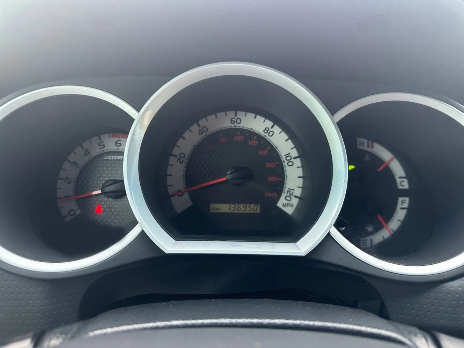 Toyota Tacoma 2WD Access Cab I4 AT (Natl) 2015