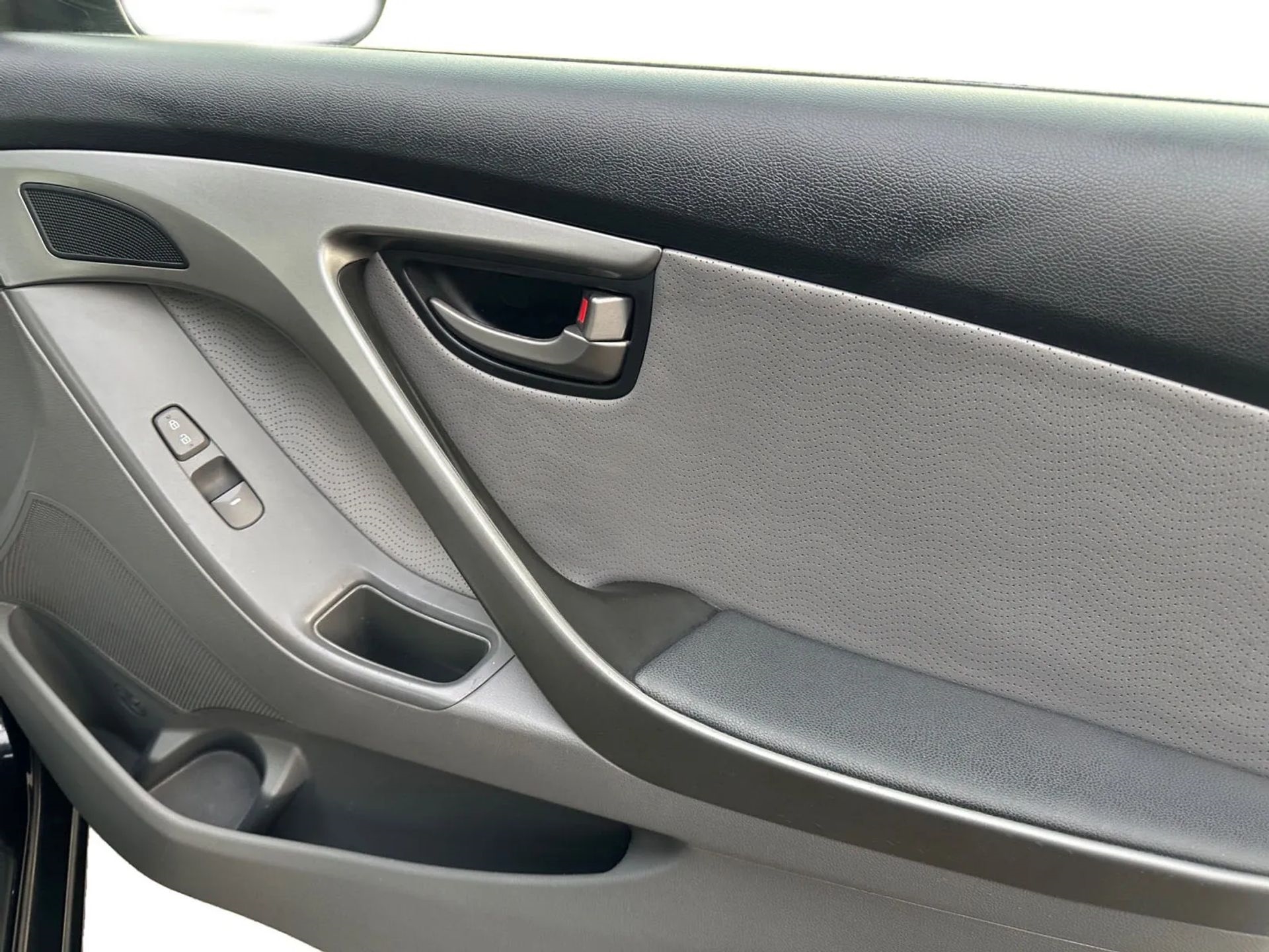 Hyundai Elantra 4dr Sdn Auto Limited (Ulsan Plant) 2013