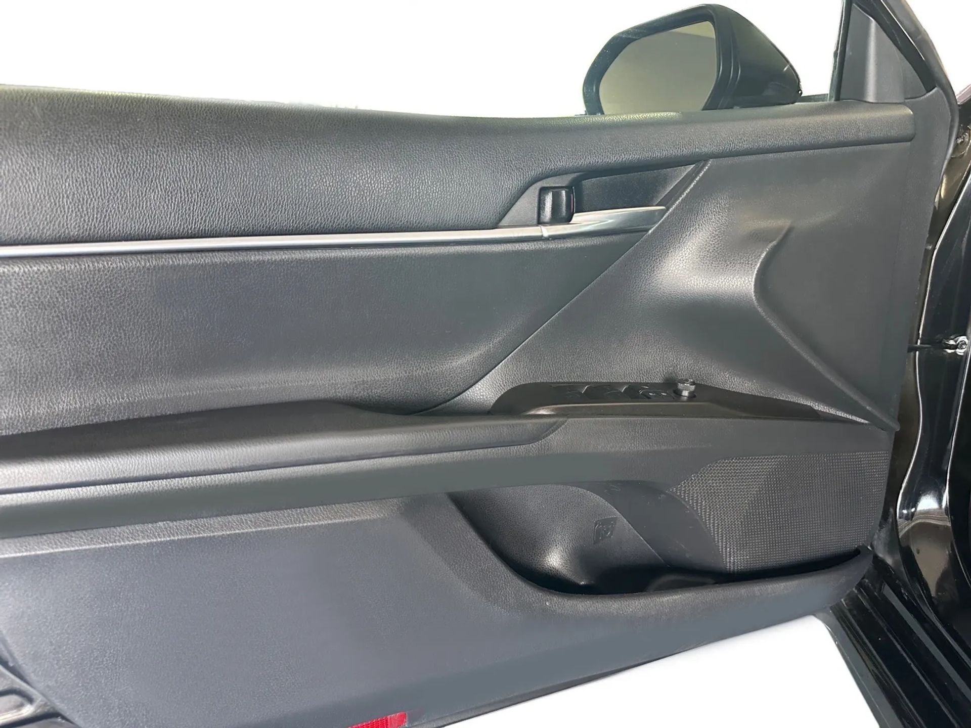 Toyota Camry SE Auto (Natl) 2021