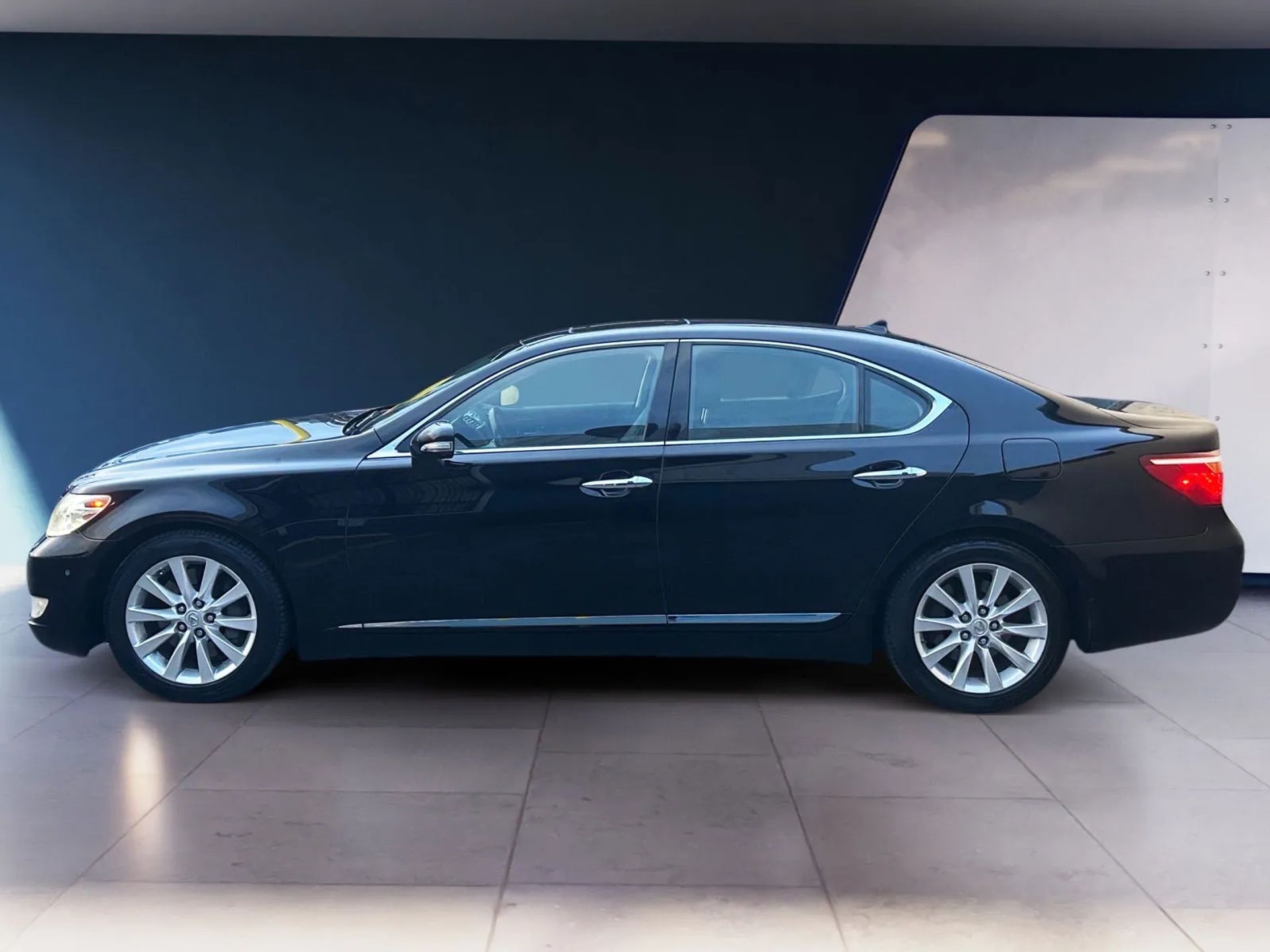 Lexus LS 460 4dr Sdn AWD 2012