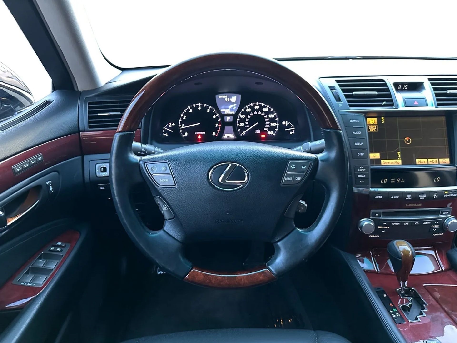 Lexus LS 460 4dr Sdn AWD 2012