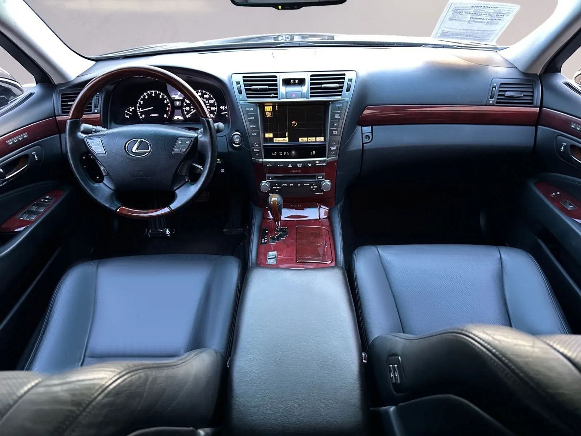 Lexus LS 460 4dr Sdn AWD 2012