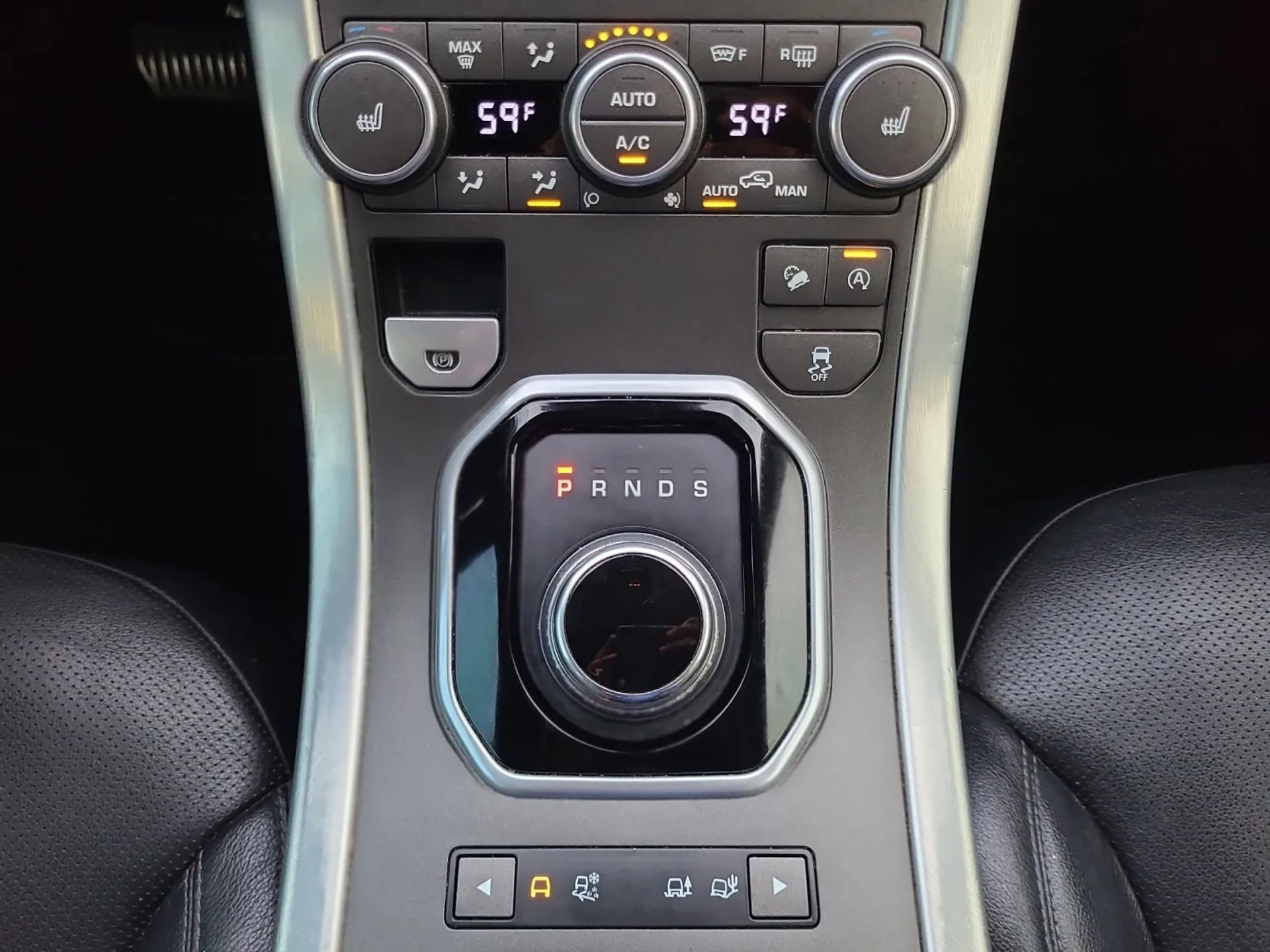 Land Rover Range Rover Evoque 5 Door SE 2017